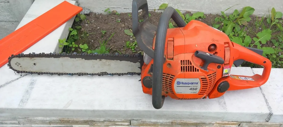 Chainsaw - Husqvarna 450 X-Torq - Image 1