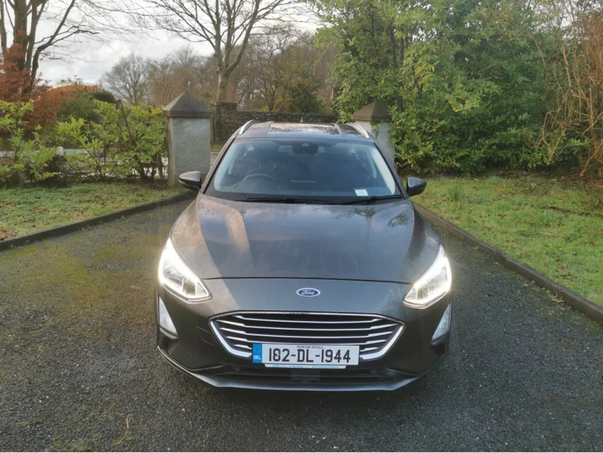 Ford Focus 1.5 TDCI TITANIUM 120PS - Image 3
