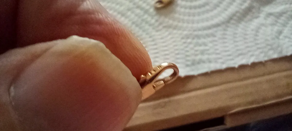14 ct gold lobster claw clasp - Image 1