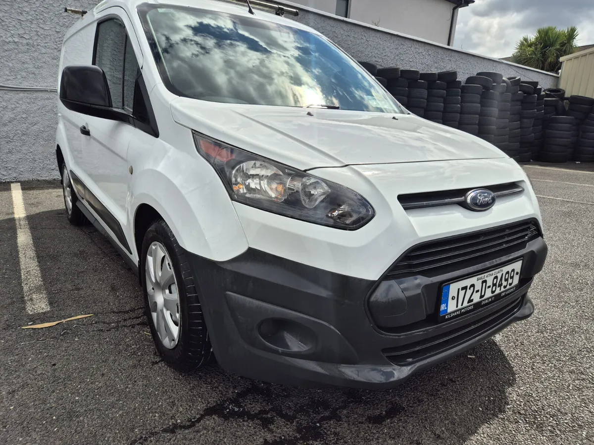 Ford Transit 2017 3 SEATS - Image 1
