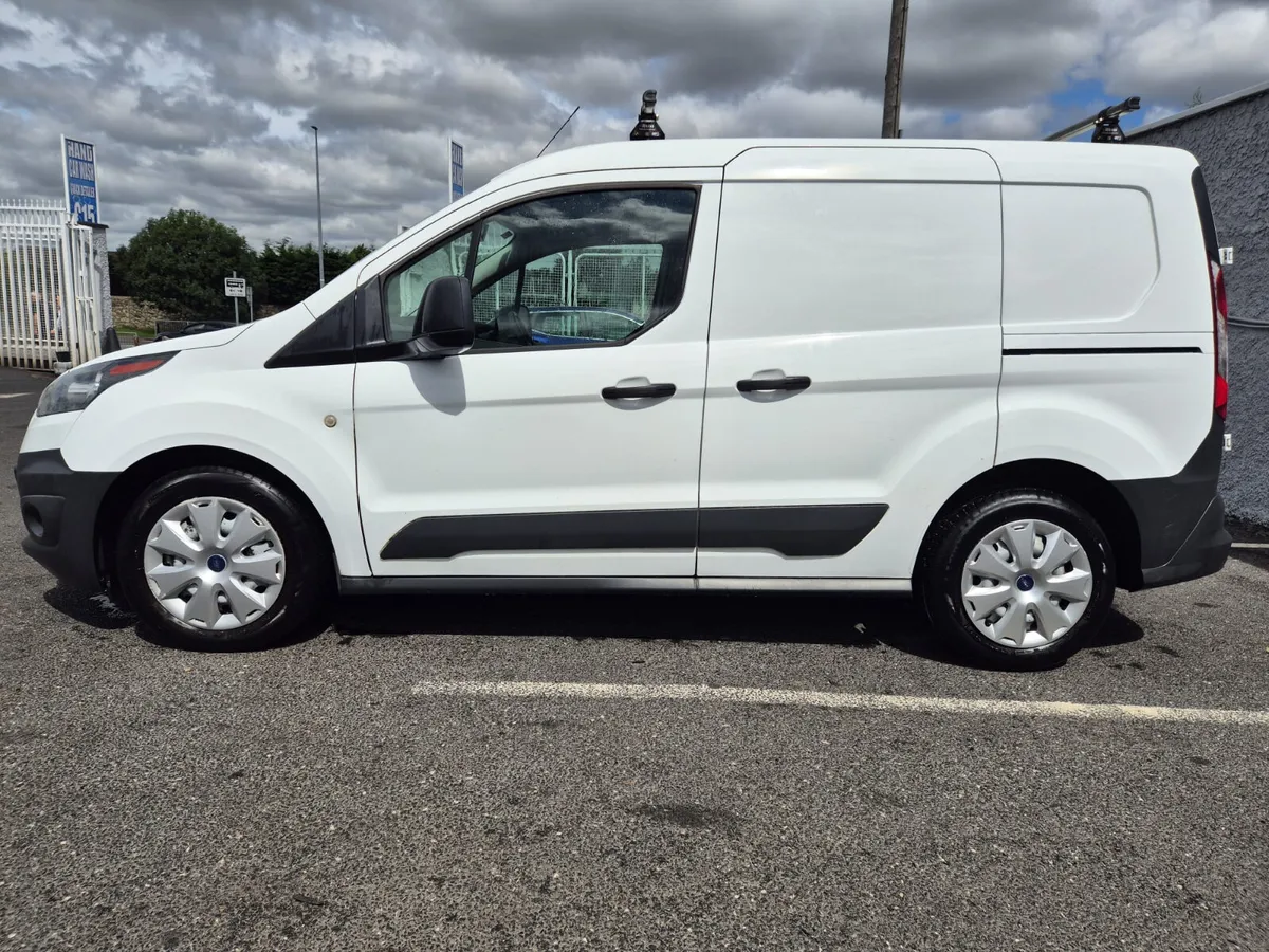 Ford Transit 2017 3 SEATS - Image 4