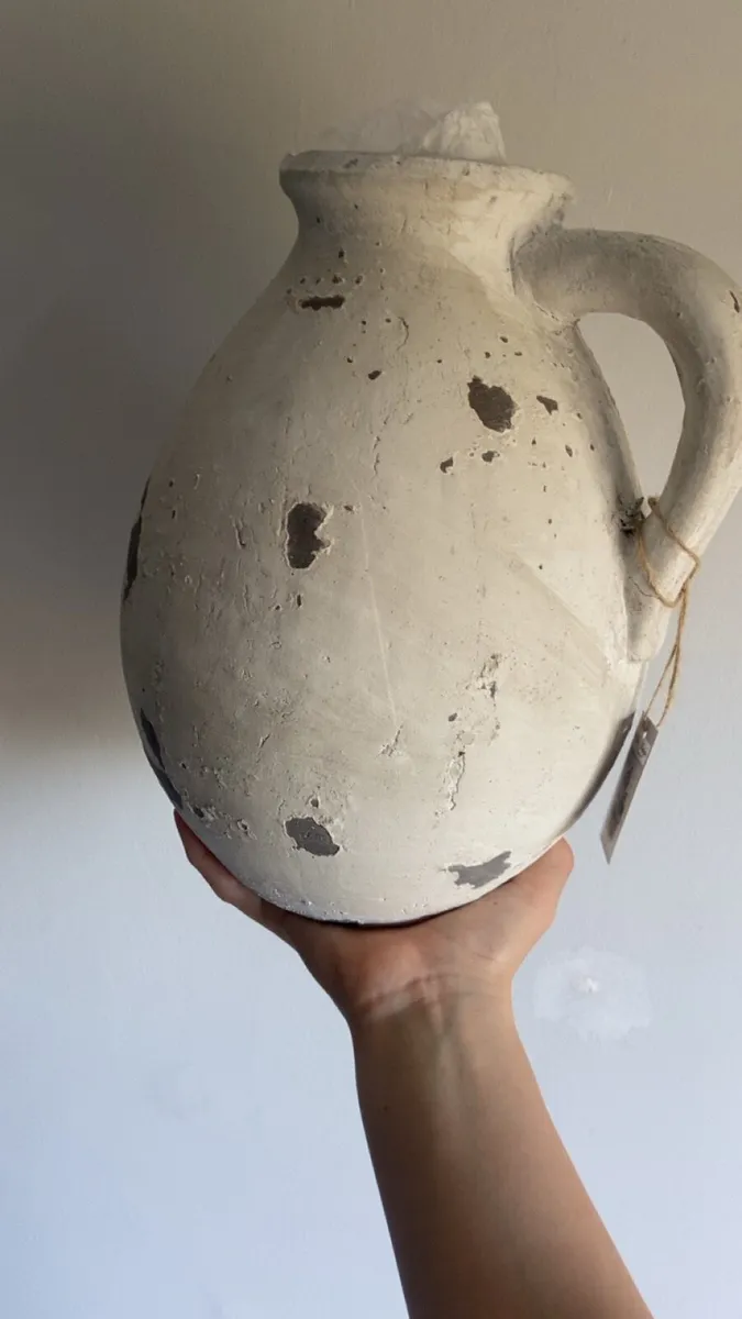 Cream Vase - Image 1