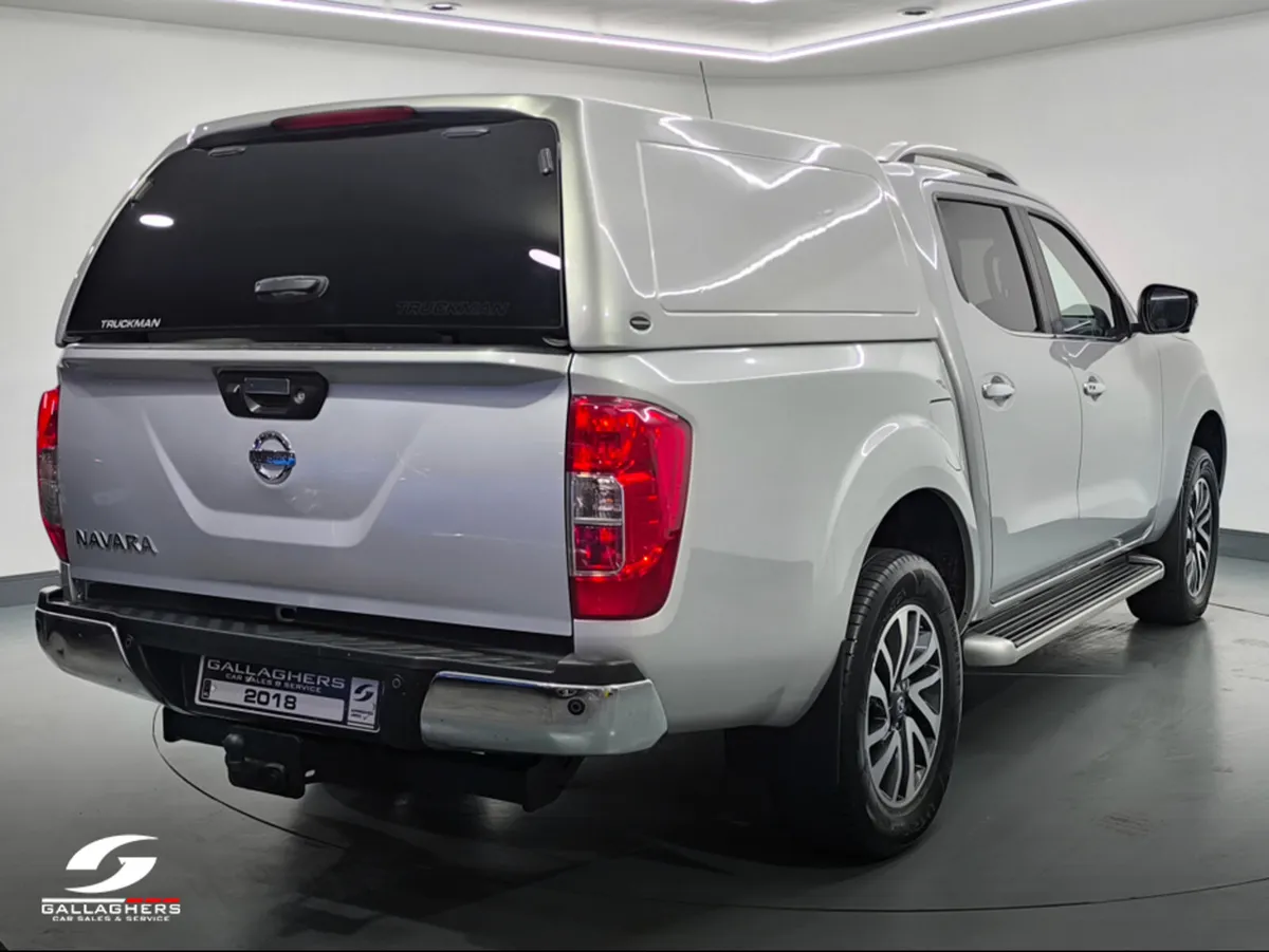 Nissan Navara (182) TEKNA 2.3 DCI AUTOMATIC LOW MI - Image 4