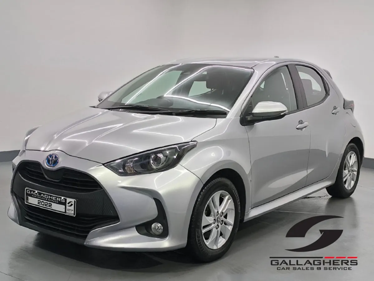 Toyota Yaris (221) LUNA HYBRID PETROL AUTOMATIC - Image 2