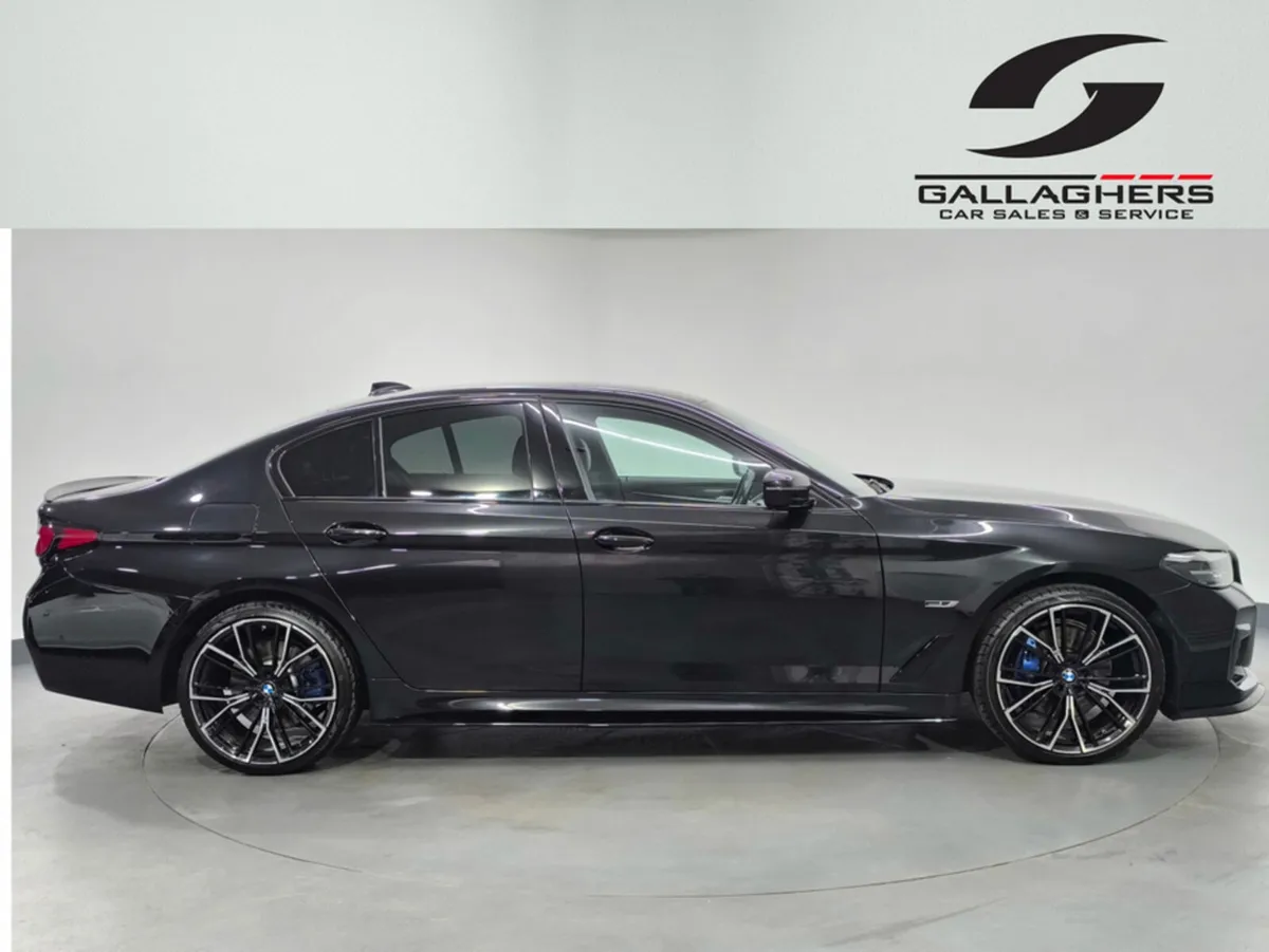 BMW 5-Series (231) 530e M SPORT AUTO - Image 3