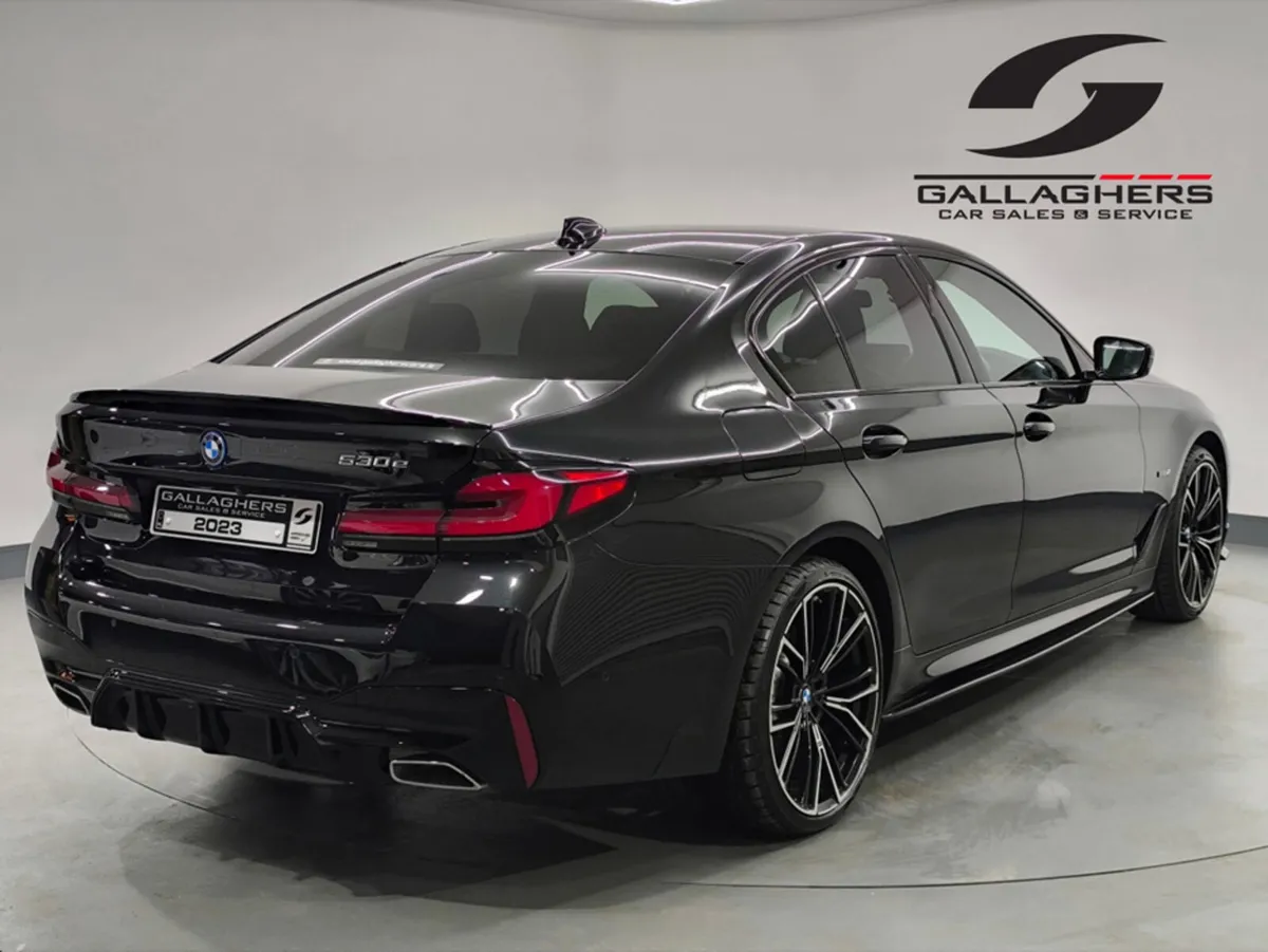 BMW 5-Series (231) 530e M SPORT AUTO - Image 4