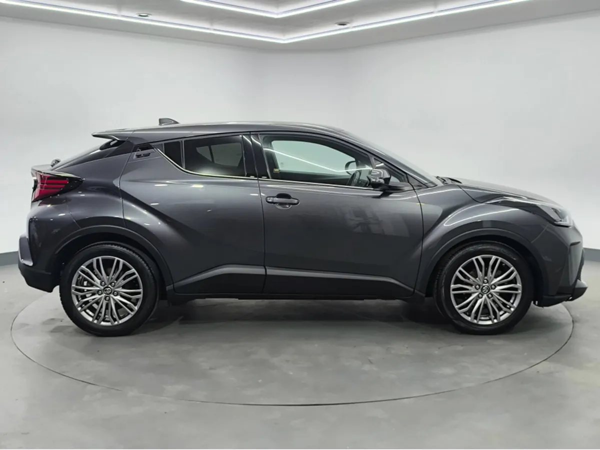 Toyota C-HR (231) HYBRID SOL AUTOMATIC - Image 3