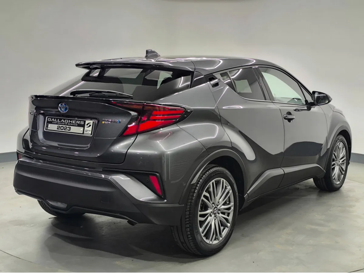 Toyota C-HR (231) HYBRID SOL AUTOMATIC - Image 4