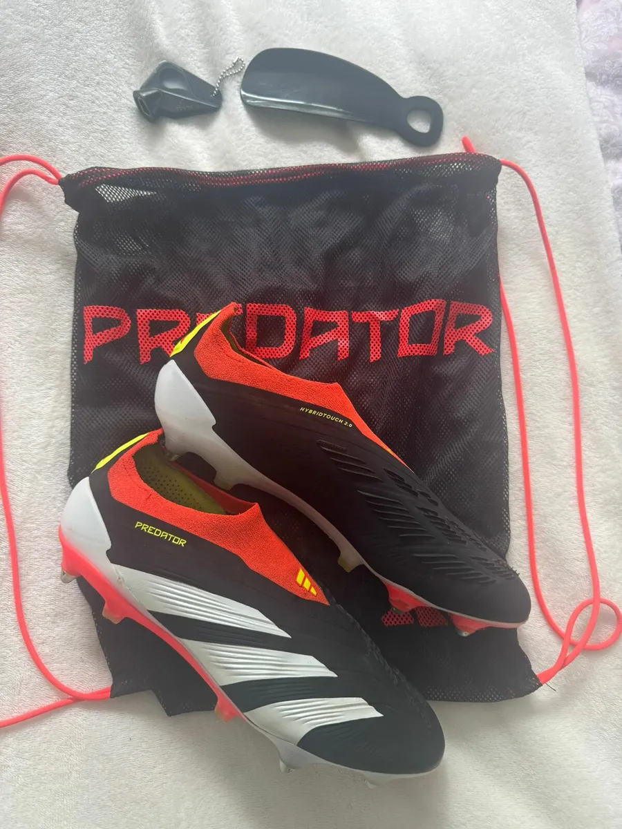 Adidas predator elite soft ground laceless - Image 1