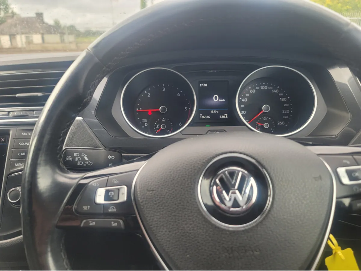 Volkswagen Tiguan COMFORTLINE 2.0 TDI 150HP MANUAL - Image 2