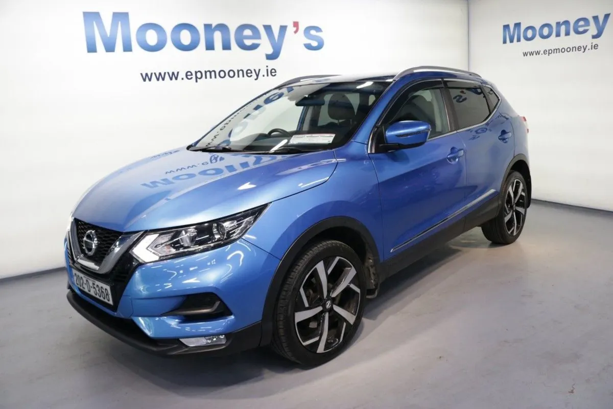 Nissan QASHQAI SV High Spec 1.3l Petrol Automatic - Image 1