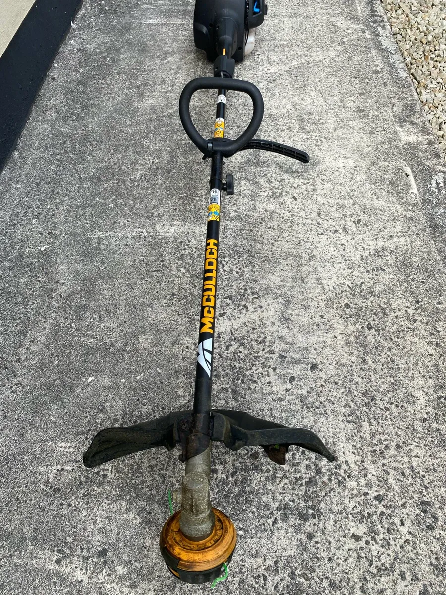 Mc Culloch petrol Strimmer - Image 4
