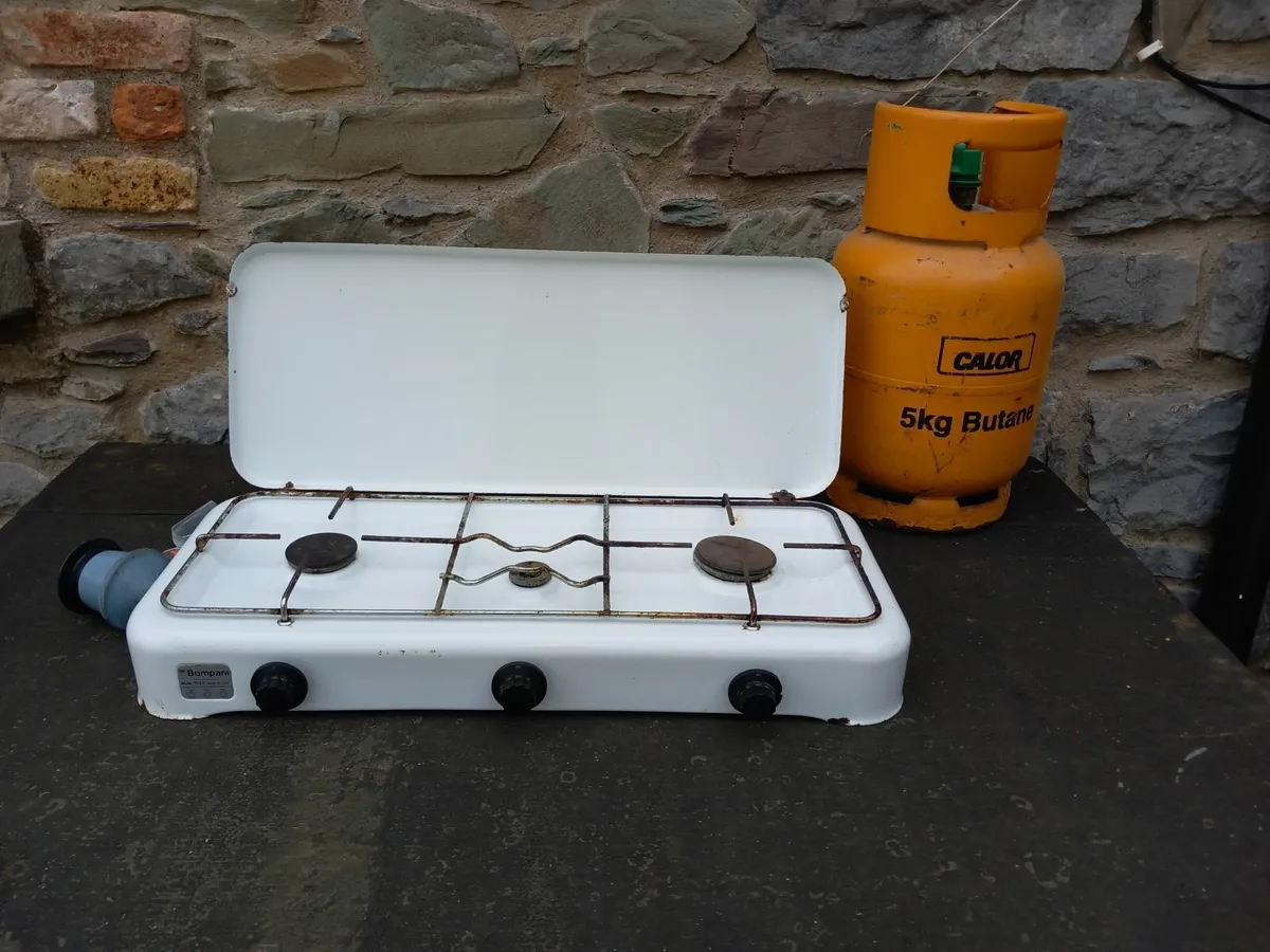 Camping Hob with full gas cylinder - Image 2