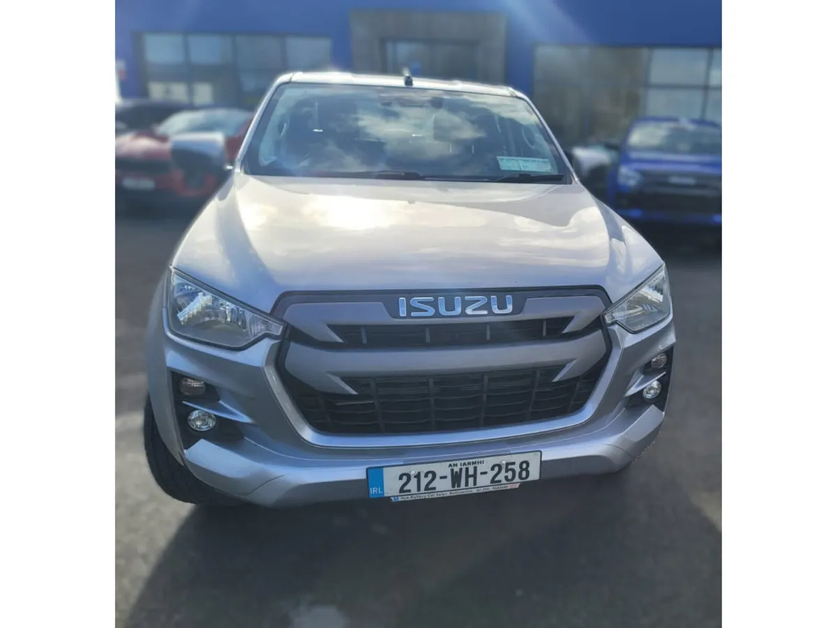 Isuzu D-Max L DOUBLE CAB 4DR - Image 1