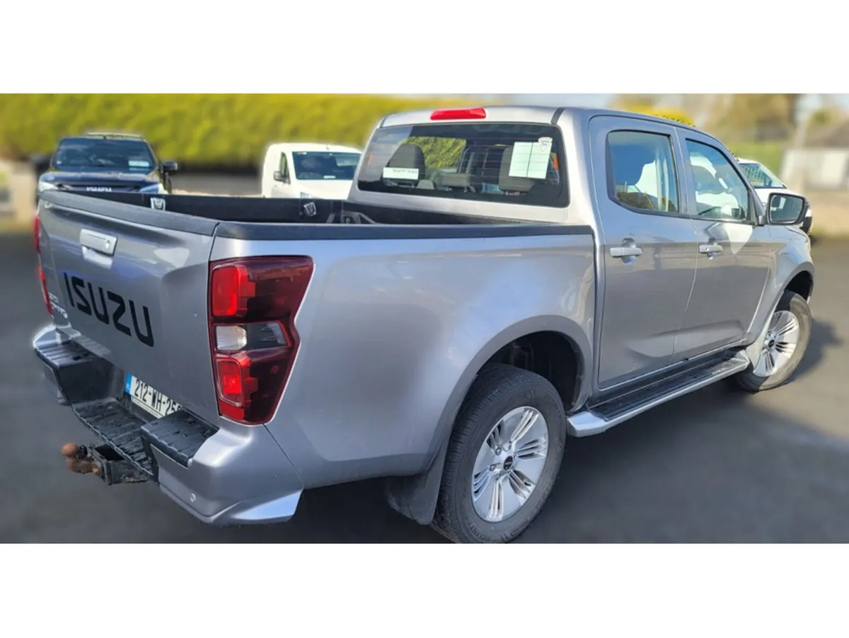Isuzu D-Max L DOUBLE CAB 4DR - Image 2