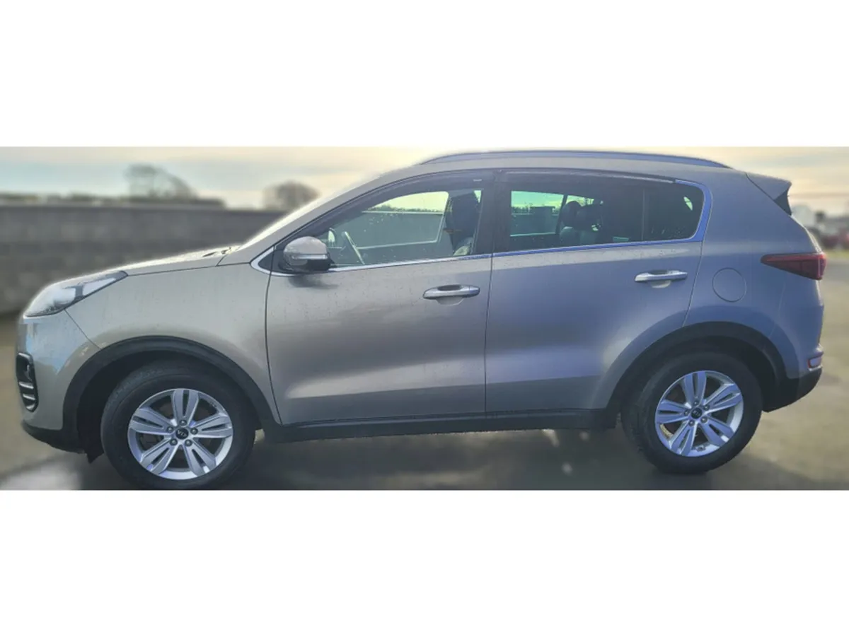 Kia Sportage EX 5DR - Image 2
