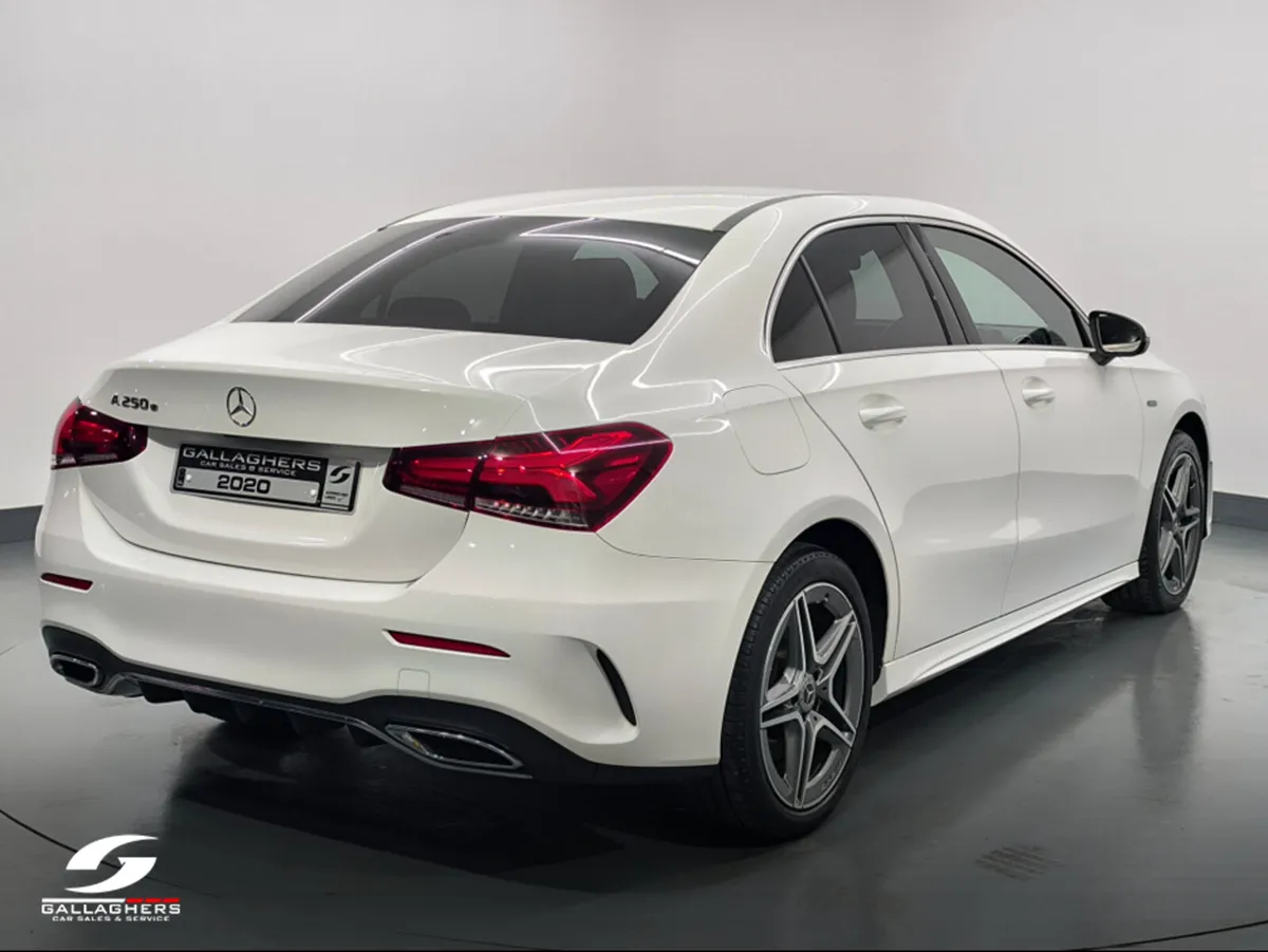 Mercedes-Benz A-Class (202) 250E AMG LINE AUTO - Image 4