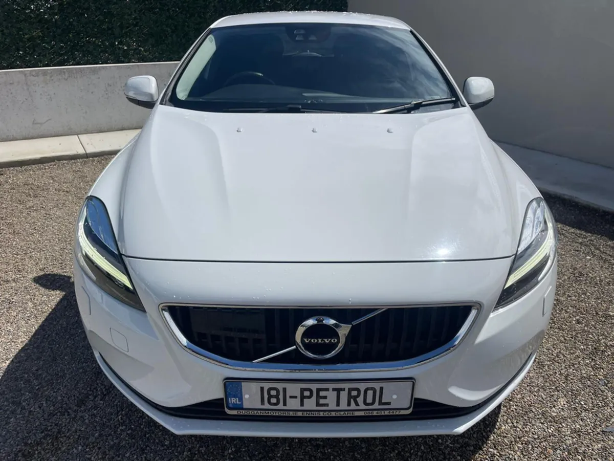 Volvo V40 1.5 AUTO T3 - Image 2