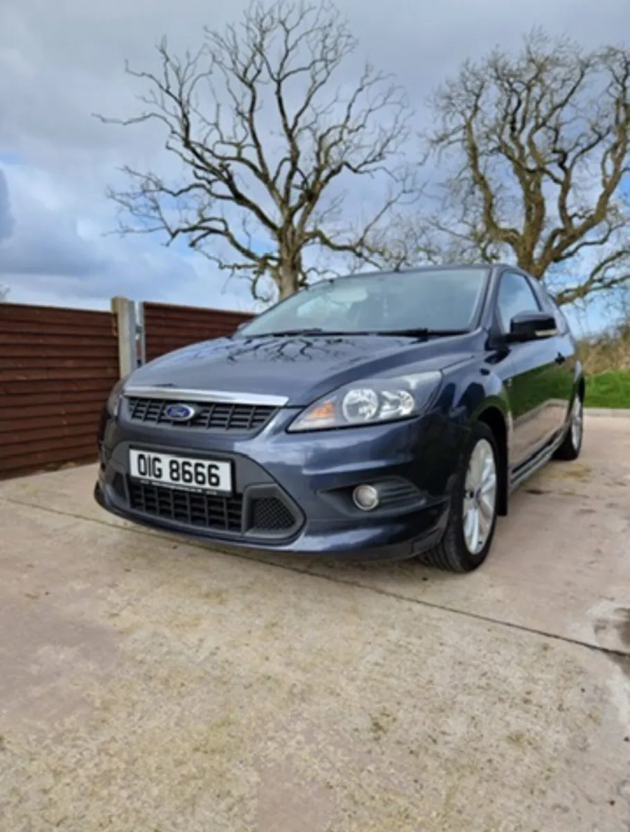 Ford Focus Zetec S - Image 2