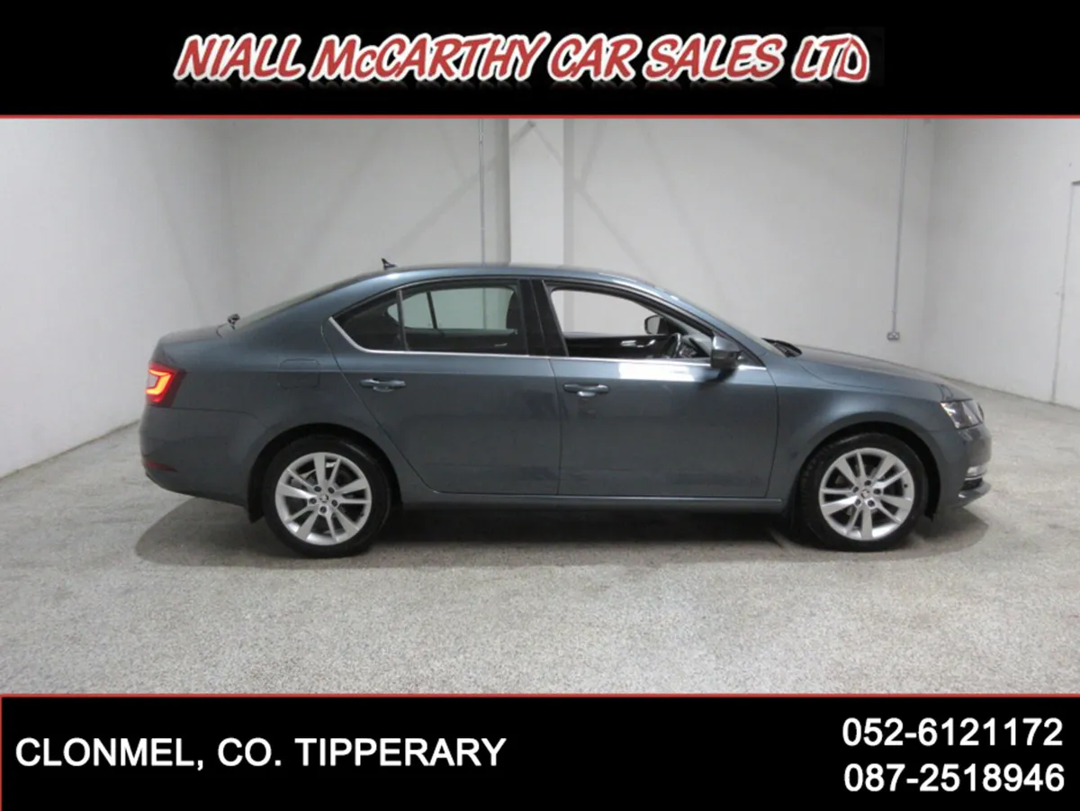 Skoda Octavia STYLE 1.6 TDI DSG AUTO - LOW MILEAGE - Image 4