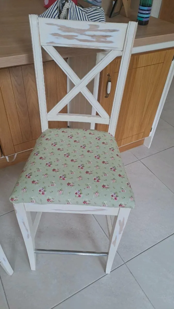2 kitchen bar stools - Image 2