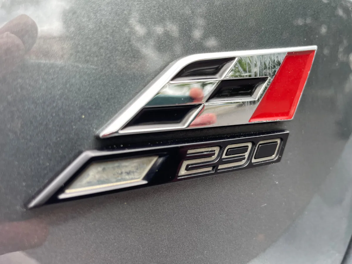ST 2.0 TSI 290HP CUPRA DSG - PAN ROOF - BLUETOOTH - Image 4