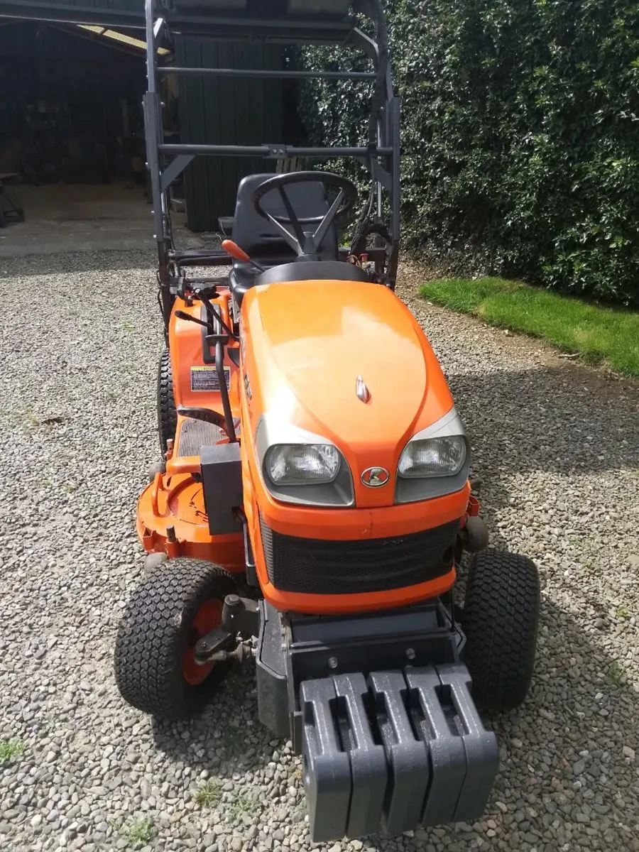 Kubota G23 high tip mower - Image 1