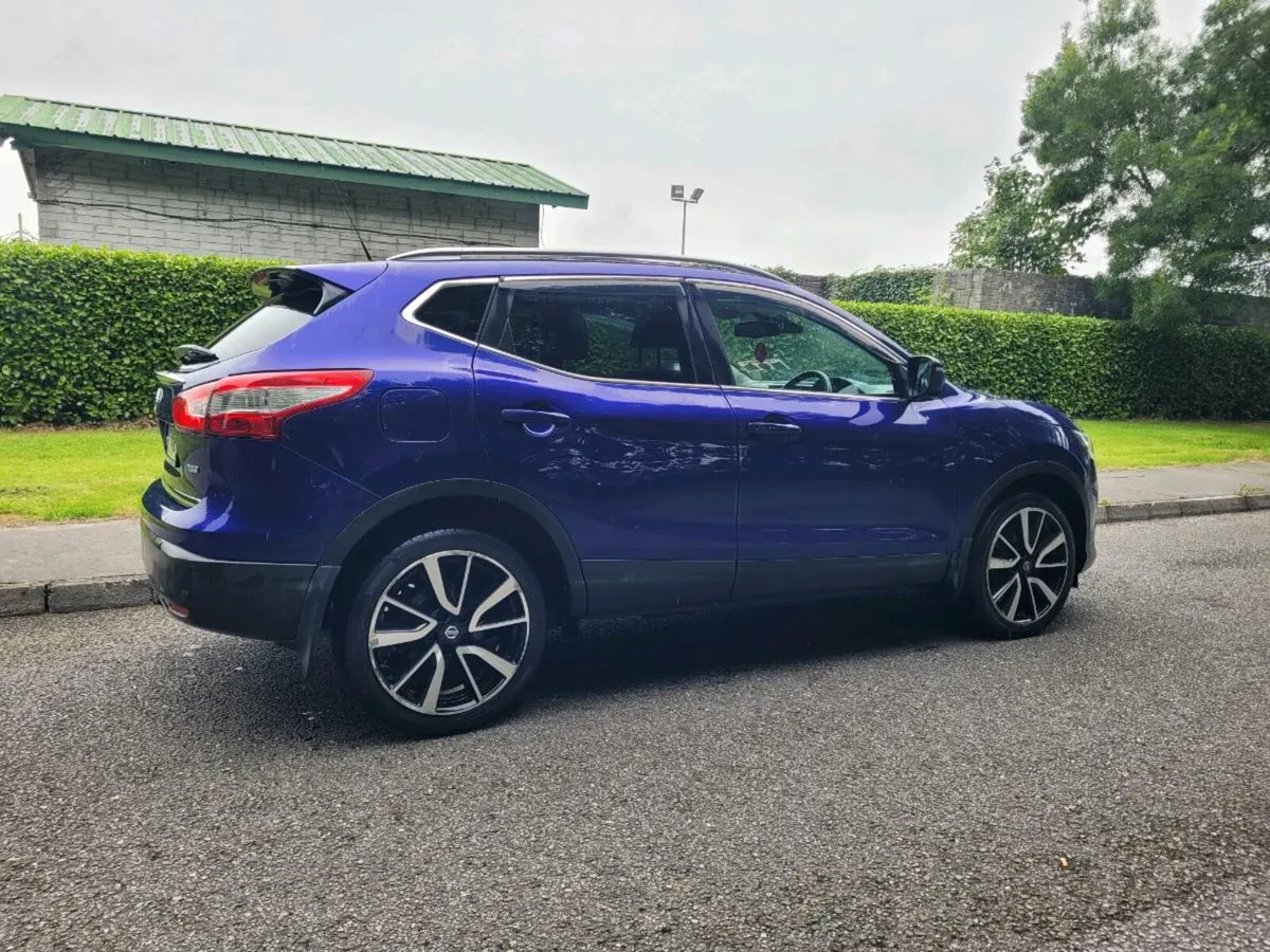 152 NISSAN QASHQUI TOP SPEC. - Image 2
