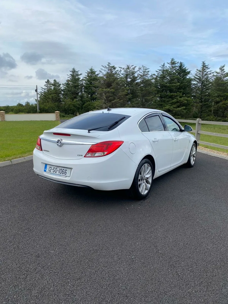 Vauxhall Insignia 2012 - Image 3