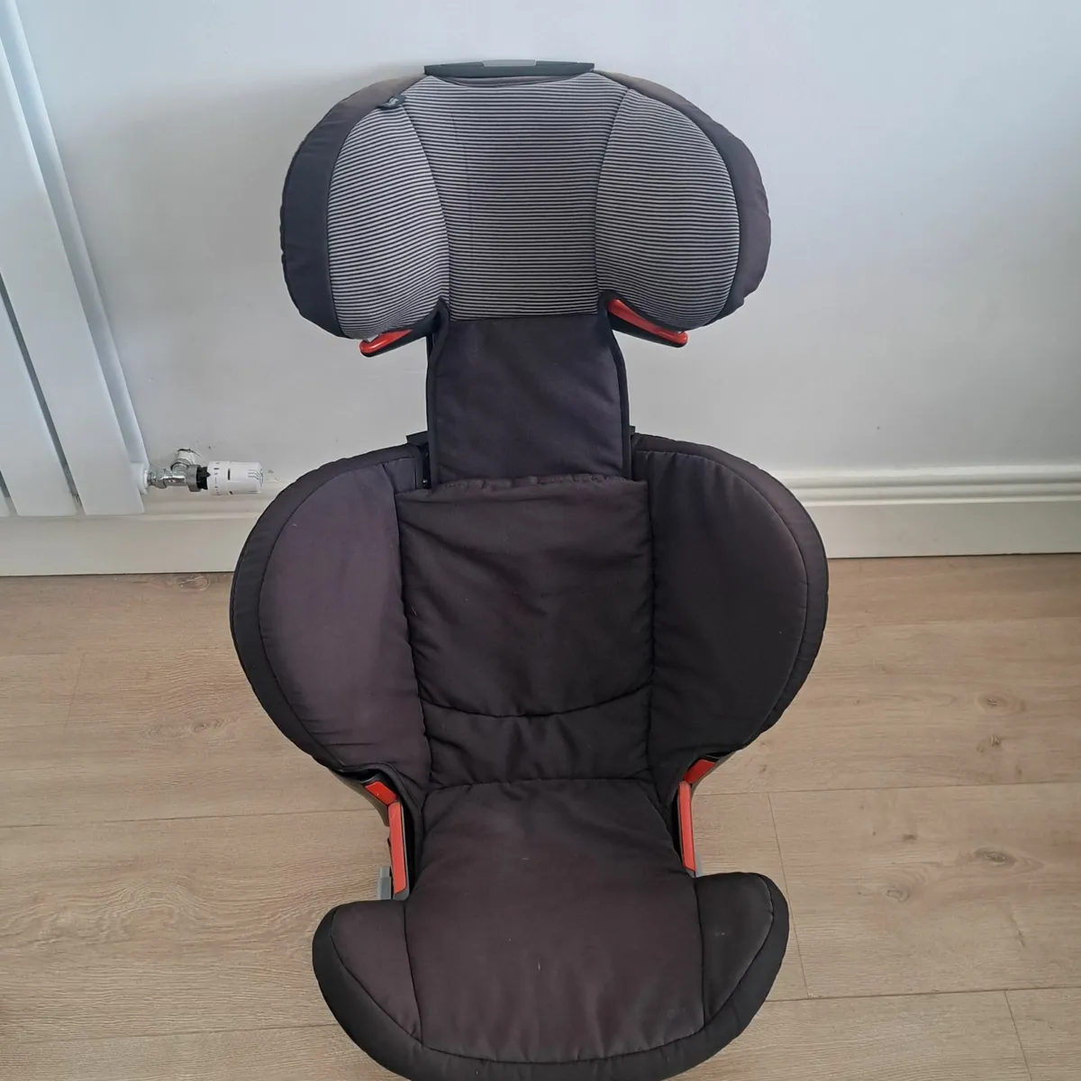 Car Seat Maxi Cosi - Image 1