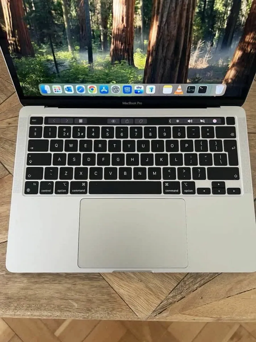 MacBook Air M1 2020 - Image 3