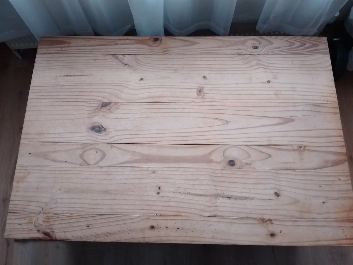 Large Mexican Pine Coffee Table - Image 3