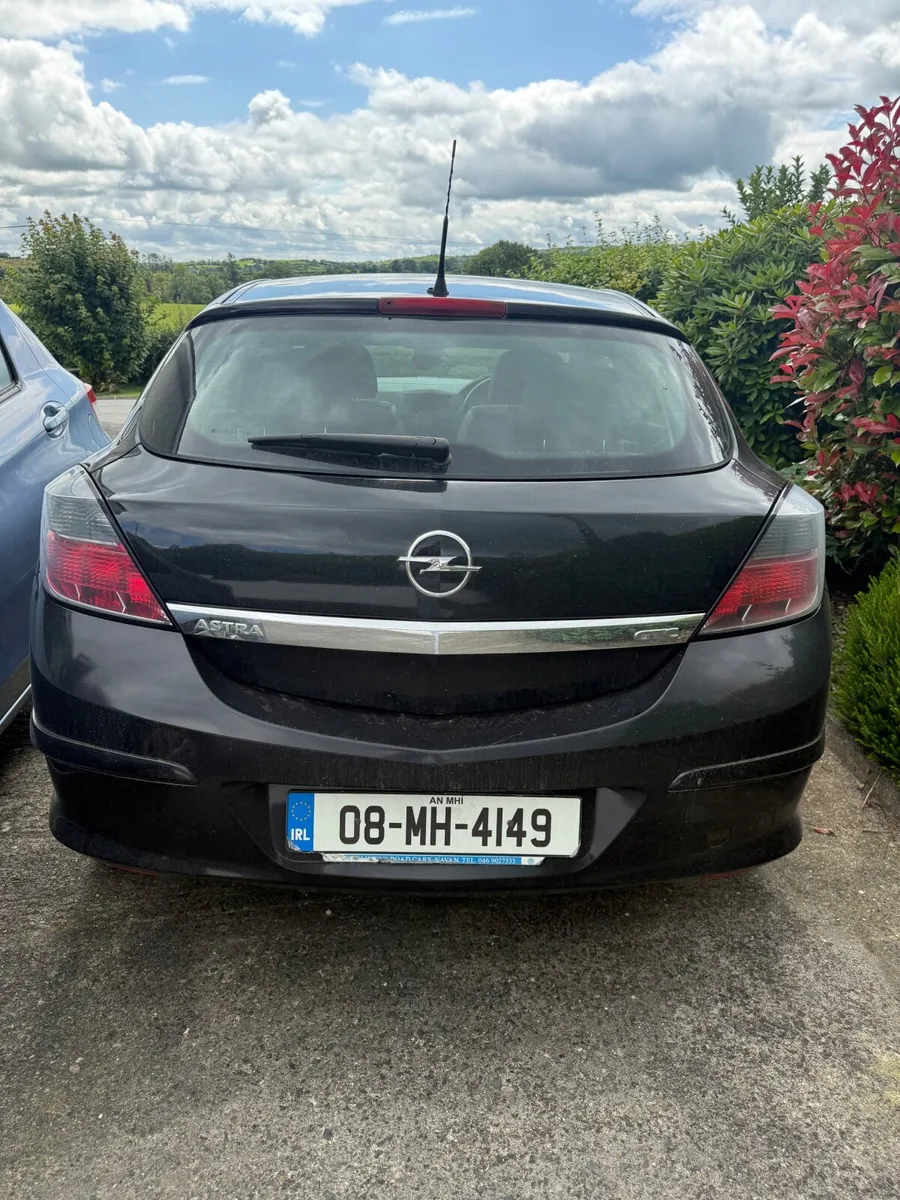 Opel Astra 2008 - Image 3