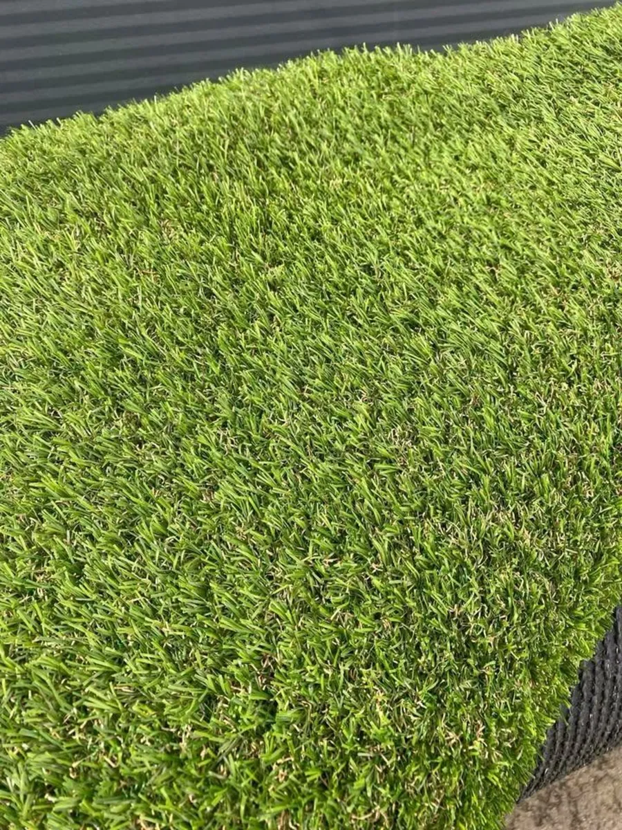 New 40mm Artificial grass - Image 2