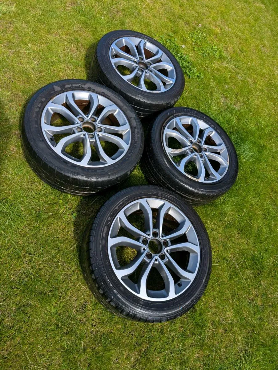 Wheels Mercedes - Image 1