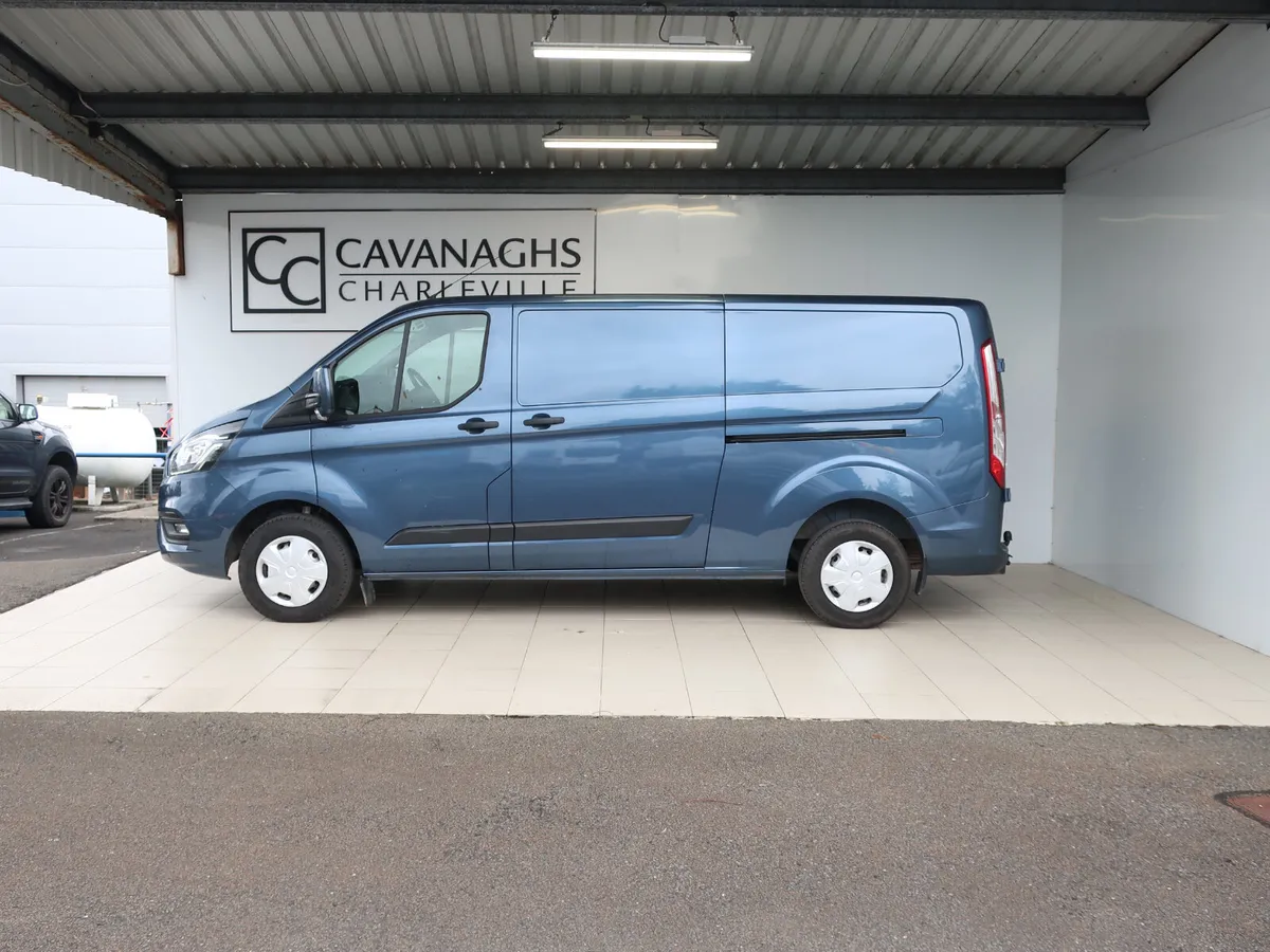 2024 TRANSIT CUSTOM 300L Trend 2.0TD 130PS FWD - Image 2