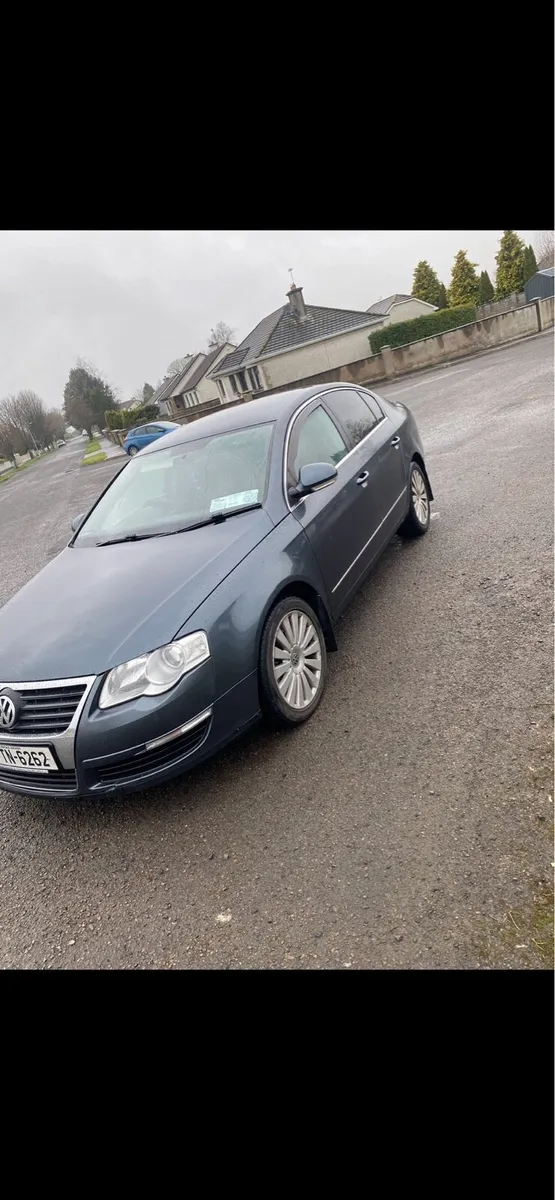 Volkswagen Passat - Image 3