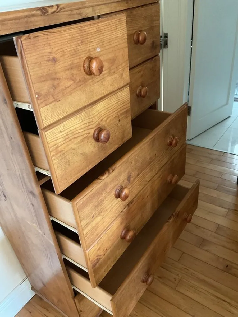 Chest of drawers - Image 2