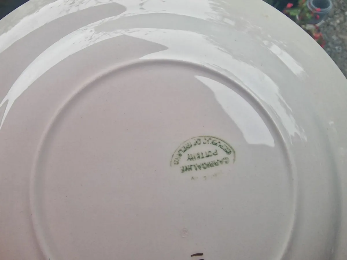 Carrigaline pottery. - Image 3
