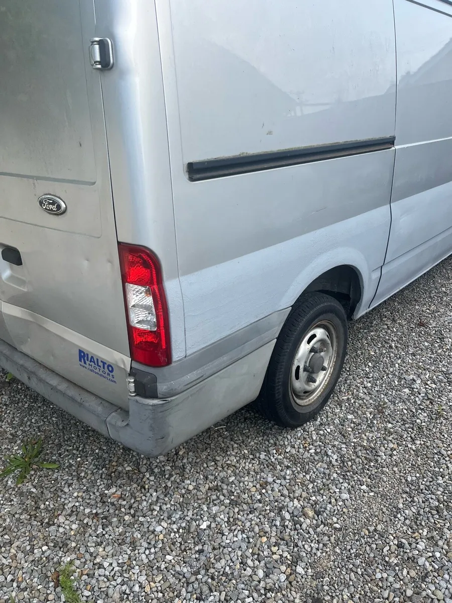 Transit van - Image 1