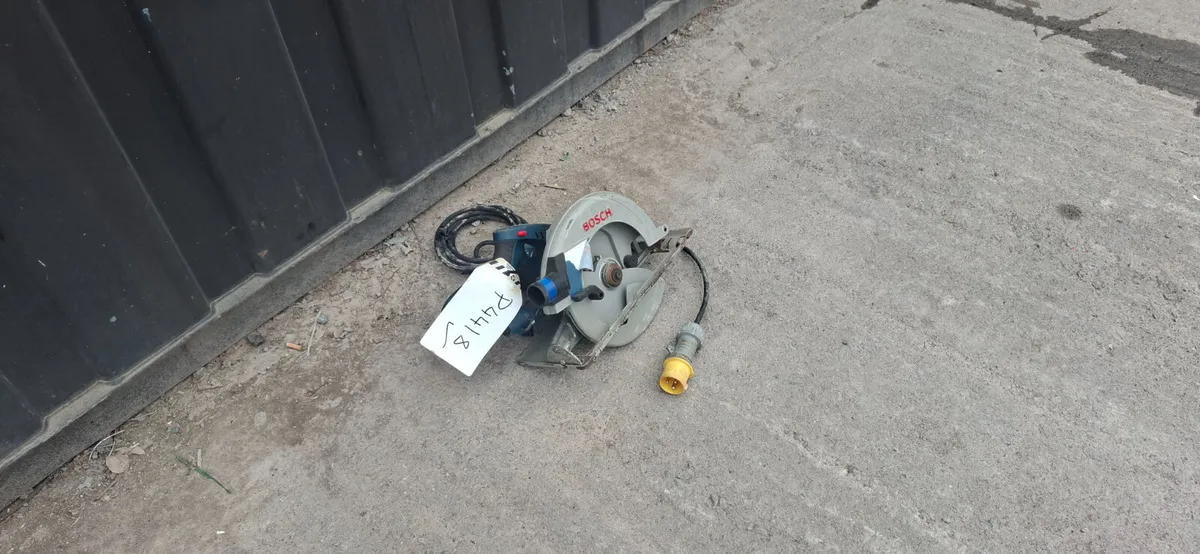 Bosch Circular Saw – 110V - Image 3