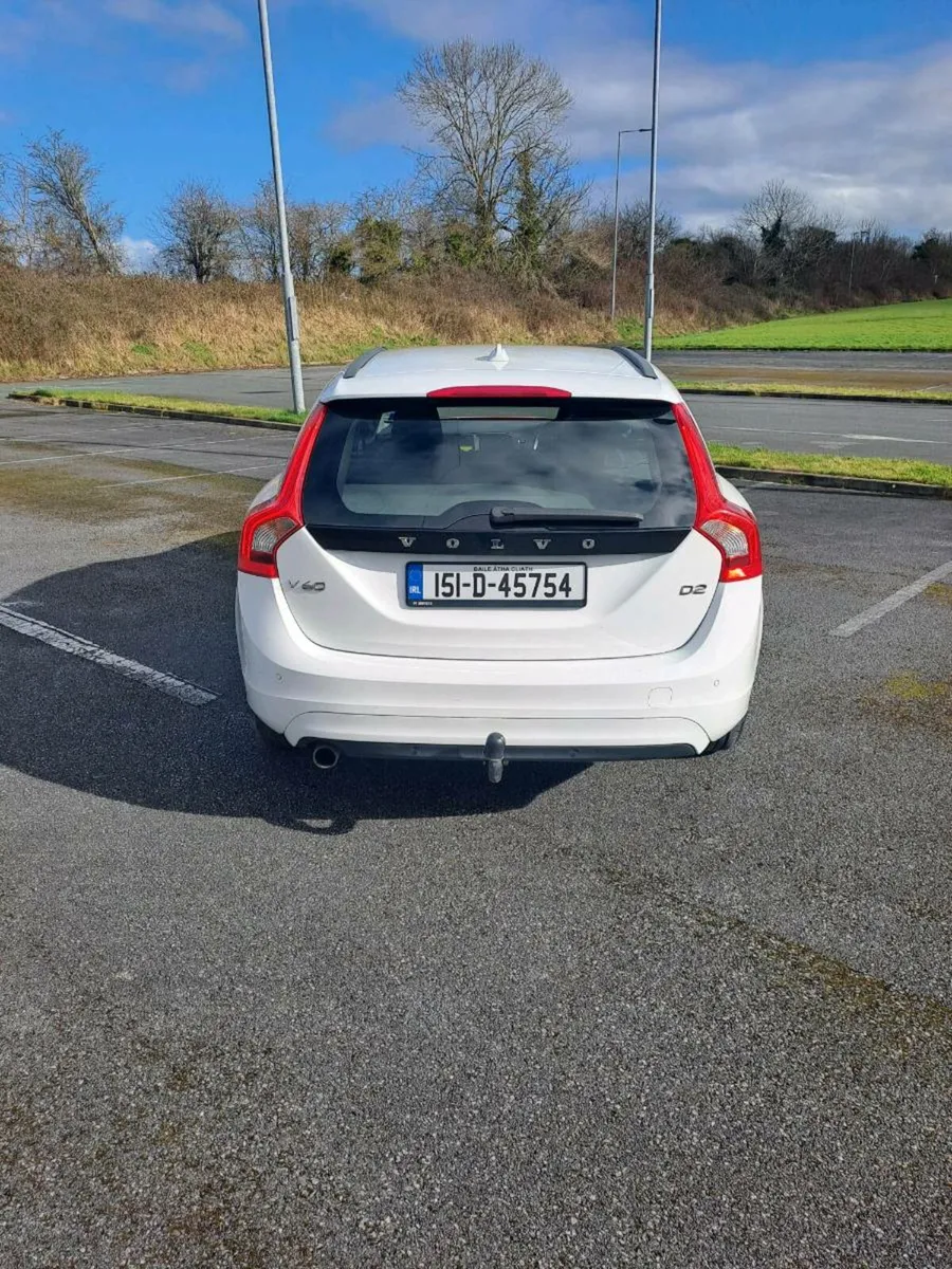 Volvo V60 Business Edition - Image 4