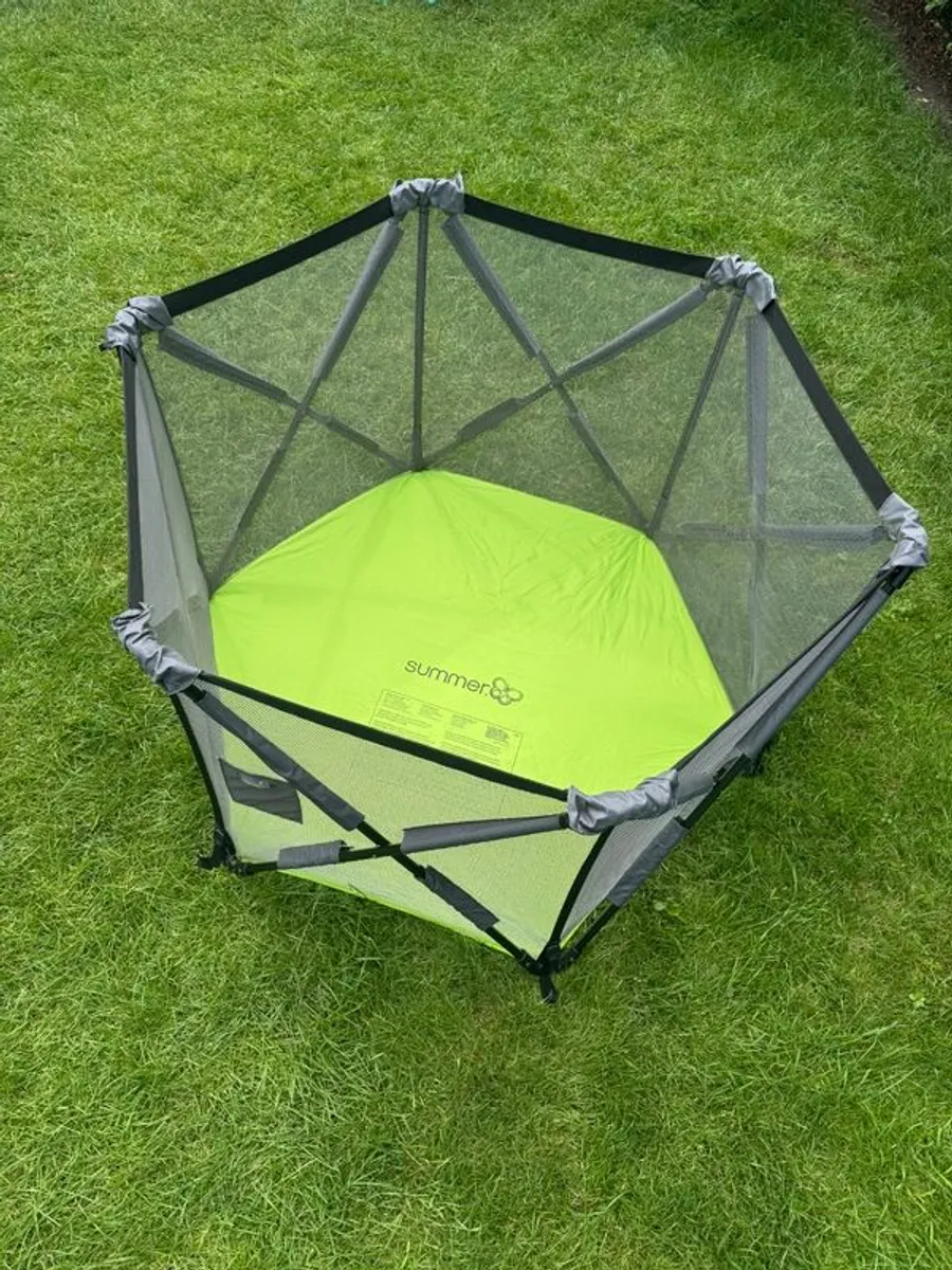 Pop 'n Play Portable Playpen - Image 3