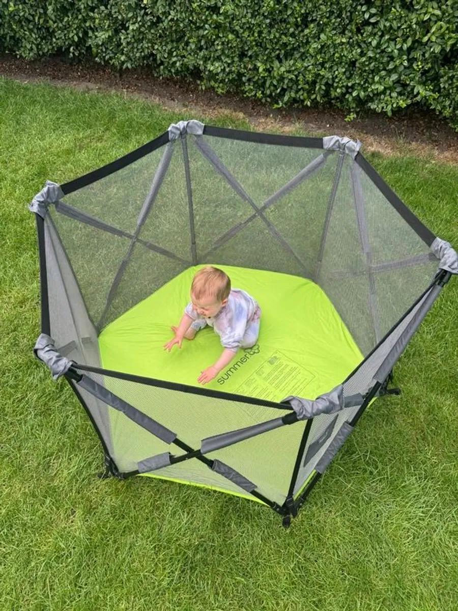 Pop 'n Play Portable Playpen - Image 4