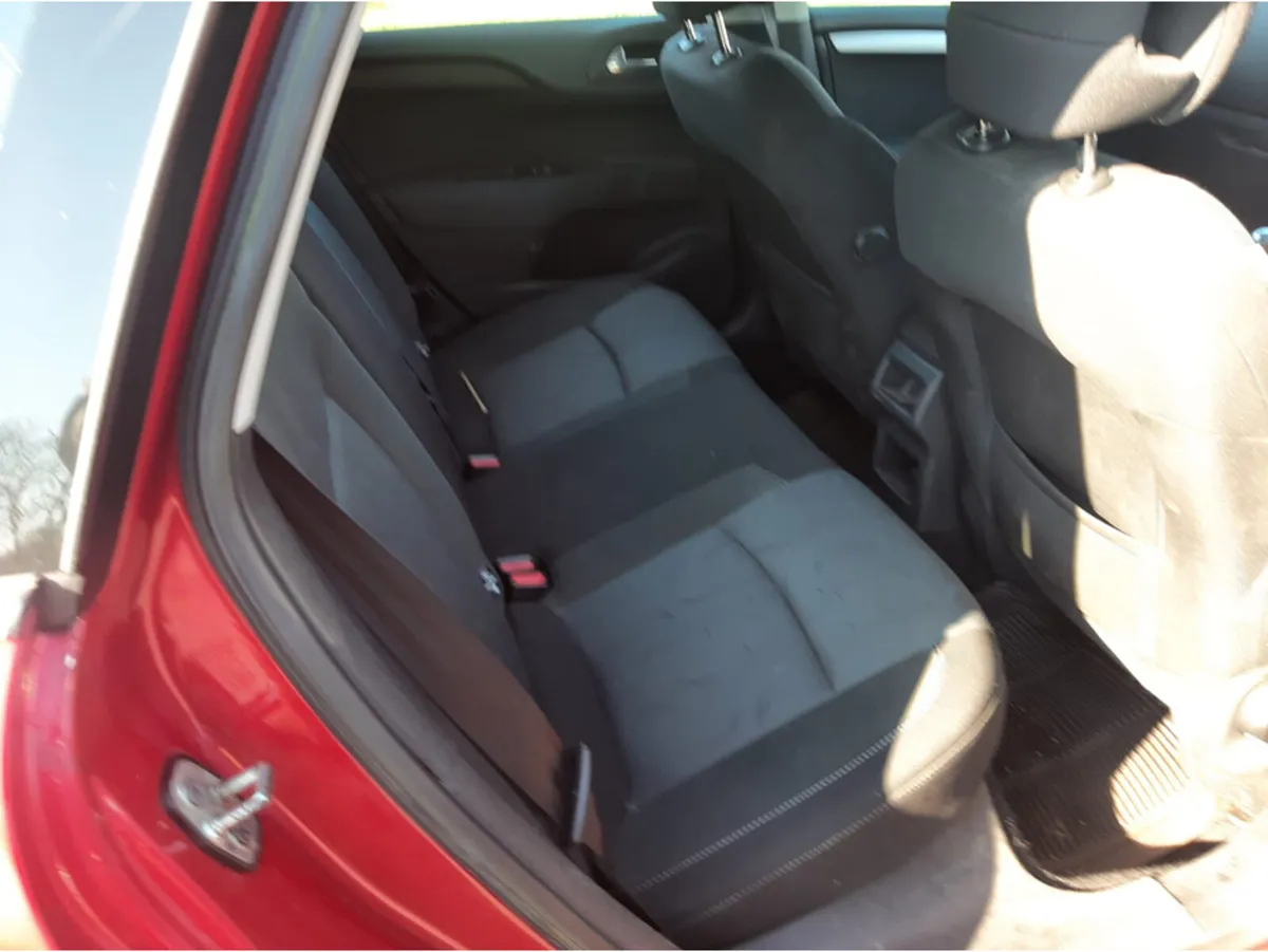 Citroen C4 1.6 E-HDI VTR + AIRDREAM 11 115BHP 5DR - Image 2