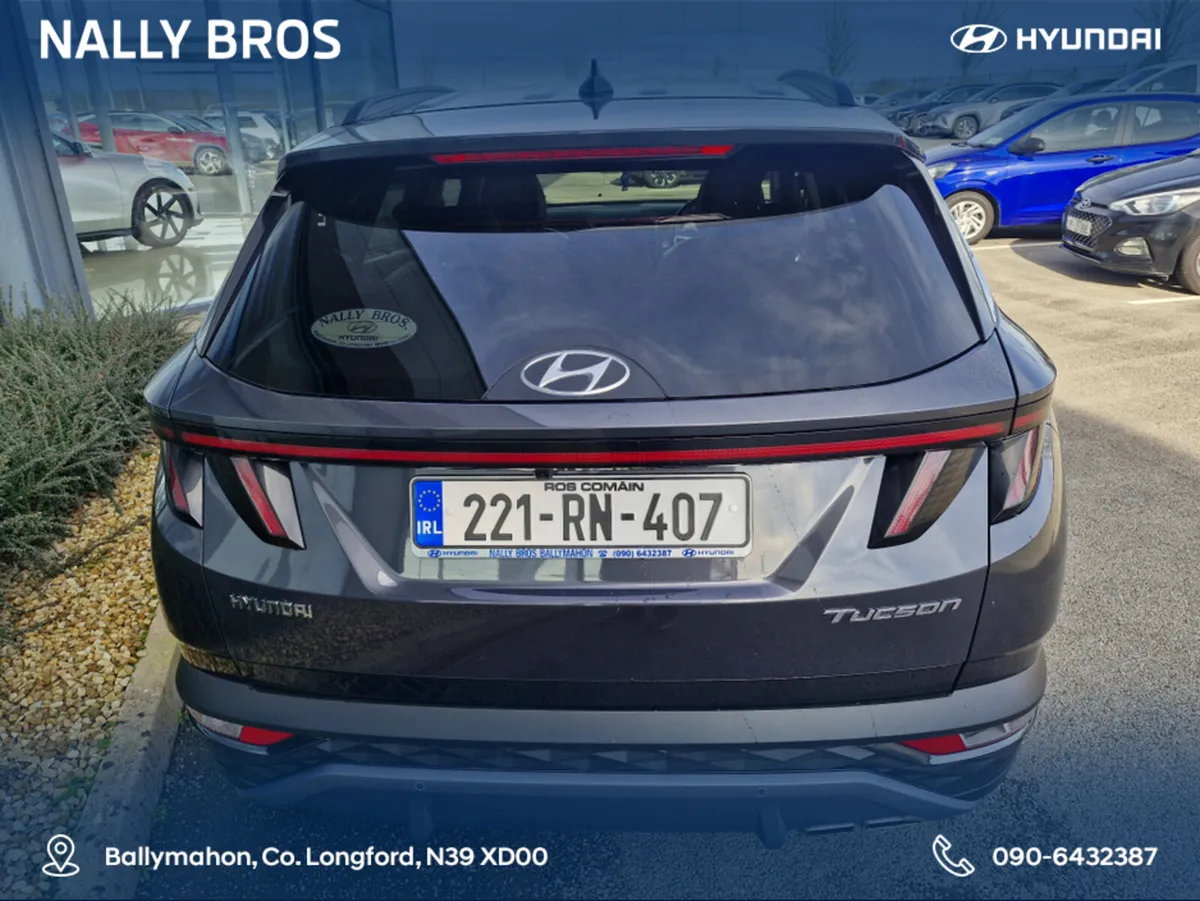 Hyundai Tucson IX35 EXECUTIVE PLUS DIESEL 5 5DR - Image 3