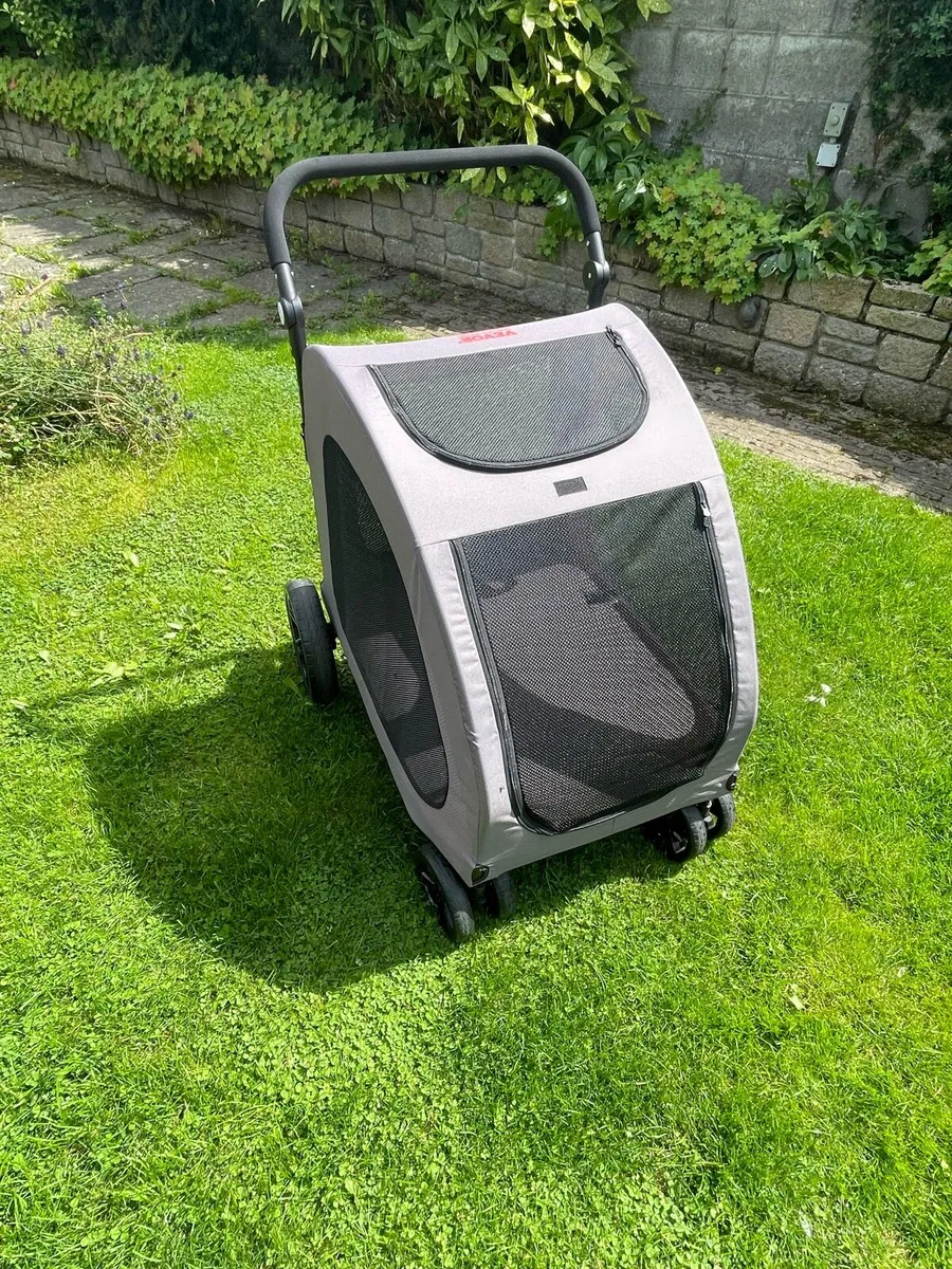 Dog Stoller - Image 1