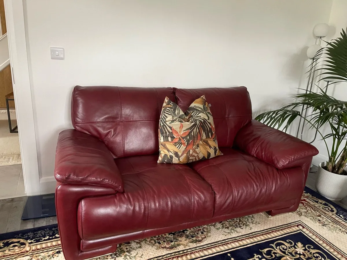 Ez Living Couches - Image 3