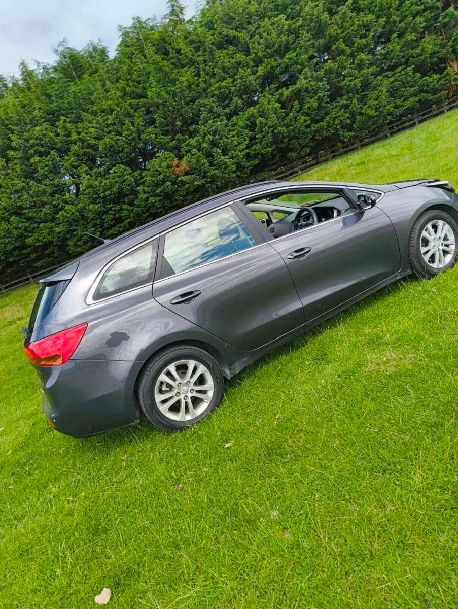 KIA ceed 2014, NCT 11/25 - Image 1