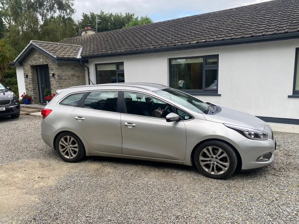 Kia Ceed 2013 - Image 2